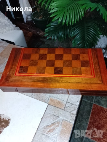 Шах48/48 с дървени фигури и синьобели пулове, снимка 5 - Статуетки - 51787327