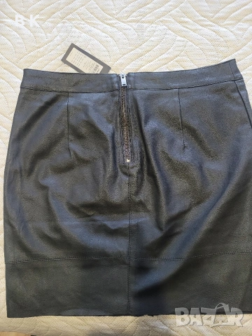 Нова кожена пола Only. , снимка 3 - Поли - 53790969