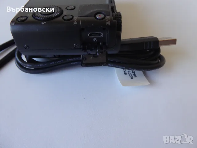 Цифров фотоапарат Sony RX100 20.2 MP , снимка 6 - Фотоапарати - 55727734