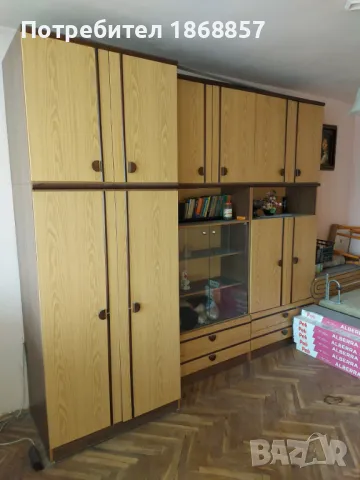 Продавам секция