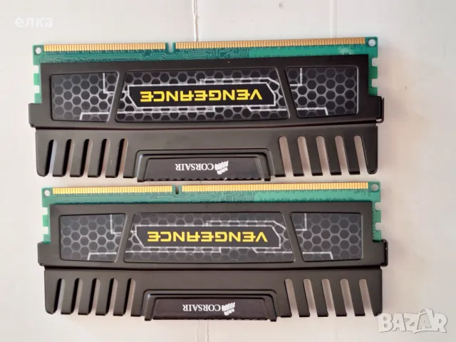 Corsair Vengeance 4GB DDR3 1600MHz CMZ4GX3M1A1600C9, снимка 1 - RAM памет - 49421203