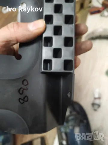 Гума, радиатор за AUDI A3 8P , 8P3121284A , Diesel 2.0, снимка 5 - Части - 48404021