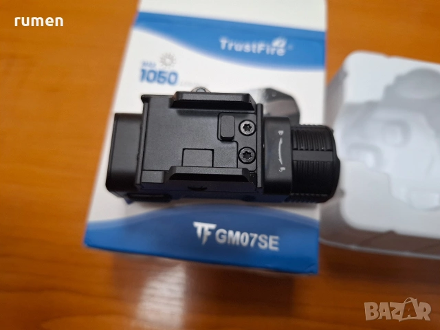 Фенер за пистолет TrustFire , снимка 3 - Оборудване и аксесоари за оръжия - 53443461