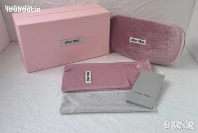 Miu 2024 дамски слънчеви очила ромб 3 цвята, снимка 17 - Слънчеви и диоптрични очила - 48005248