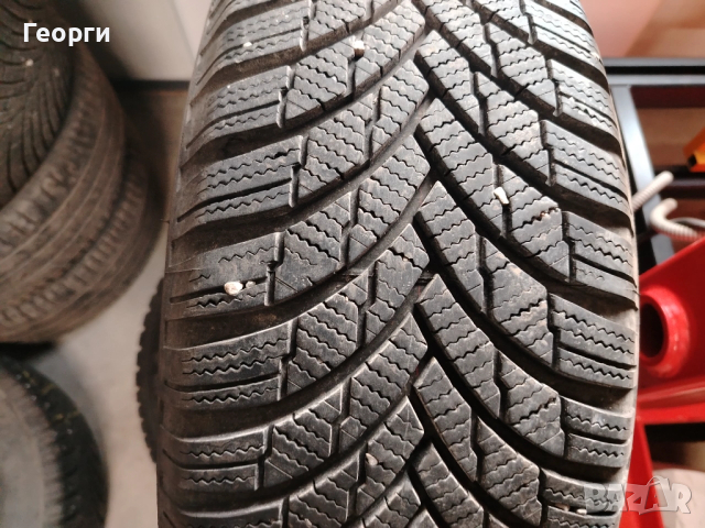 2бр.зимни гуми 215/65/16 Firestone