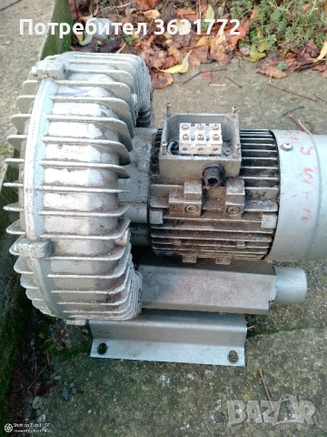 Ел . двигатели, всички в движение, всички по 70лв, всички са трифазни, могат да станат и монофазни, снимка 7 - Електродвигатели - 52518862