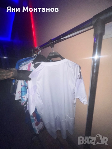 Тениски на Манчестър Юнайтед , снимка 9 - Спортни дрехи, екипи - 51344570