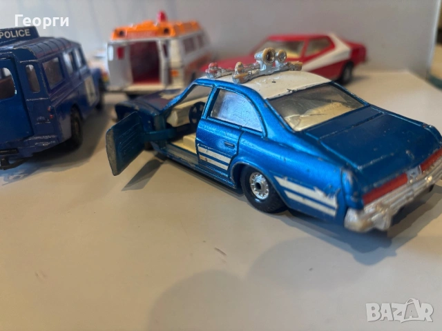 Метални колички Corgi 1:43, снимка 14 - Колекции - 53813363