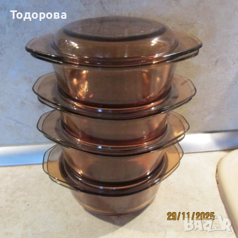 гювечета от йенско стъкло