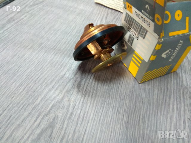 7700703136**NEU**RENAULT**Термостат, охладителна течност **, снимка 2 - Части - 34381192