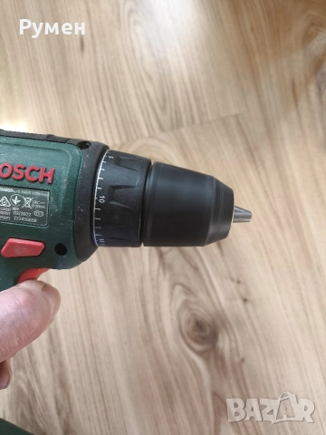 Акумулаторен винтоверт BOSCH UniversalDrill 18 V 1,5 Ah 60 Nm, снимка 5 - Винтоверти - 53755540