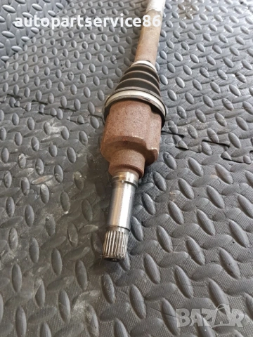 Преден десен полуос за Peugeot 1007 1.6 (2005-2010) 60000 мили 9647107080, снимка 2 - Части - 53534197