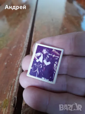 Стара значка Rob Halford, снимка 2 - Колекции - 48198477