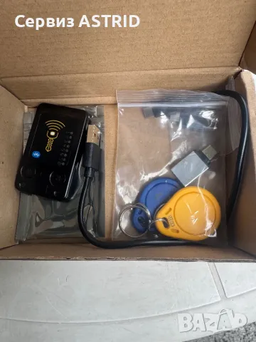 Продавам емулатор за презаписване на чипове и магнитни карти за контрол на достъпа, снимка 2 - Електронни четци - 50391916