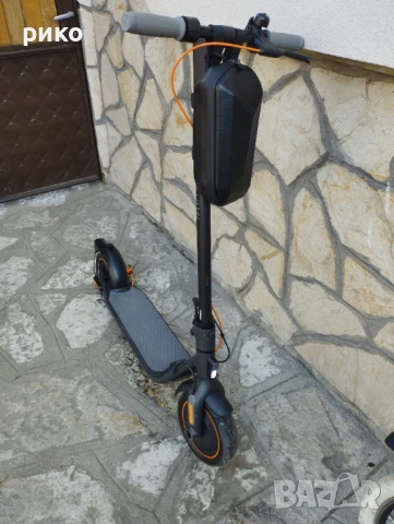 Електрическа тротинетка Segway-Ninebot, снимка 3 - Скейтборд, ховърборд, уейвборд - 50552076