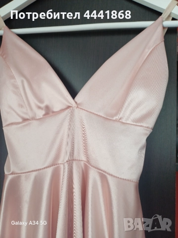 Дамска сатенена рокля, снимка 2 - Рокли - 51551433