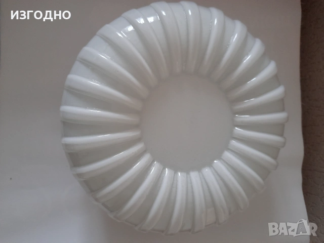 10€ ПЛАФОНИЕРА