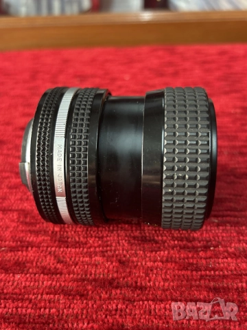 ръчнофокусен вариообектив Nikon Zoom-Nikkor 35-70mm f/3.3-4.5., снимка 4 - Обективи и филтри - 55912630