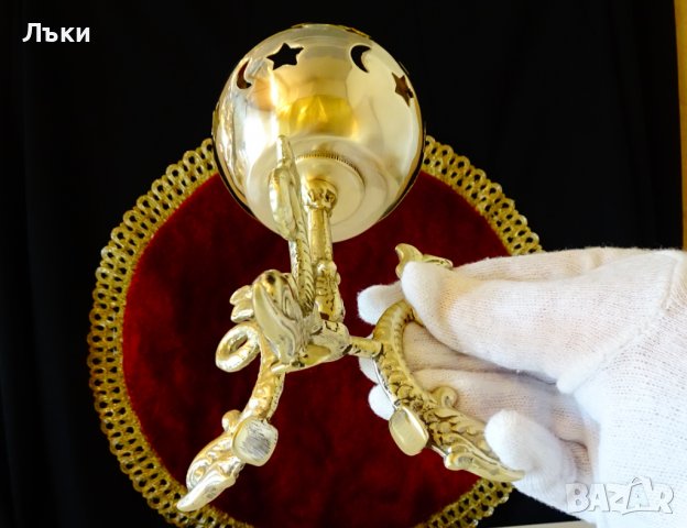 Бронзов свещник,риби,християнство,луна,звезди. , снимка 3 - Антикварни и старинни предмети - 39710774