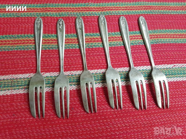 Посребрени прибори вилици , снимка 2 - Антикварни и старинни предмети - 53378829