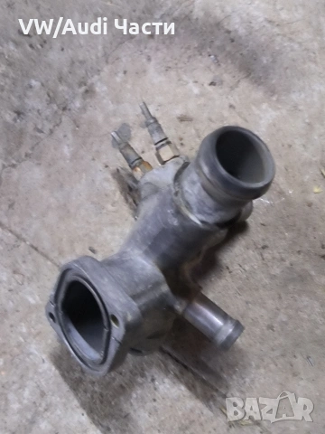 Фланец тройник антифриз за Голф 4 Ауди А3 Сеат Шкода VW Golf 4 Audi A3 Seat Skoda Bora 038121133A, снимка 3 - Части - 53287646