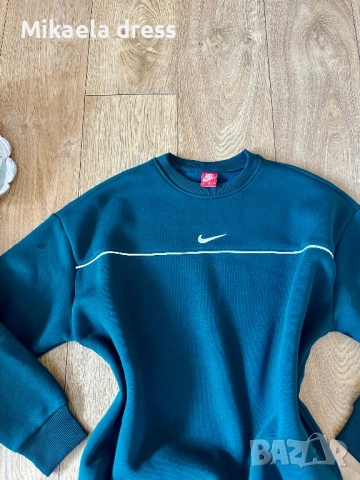 Продавам разкошен и много топъл ежедневен сет от марката Nike. В употзелен цвят.С,М Л размер, снимка 4 - Спортни екипи - 51939869