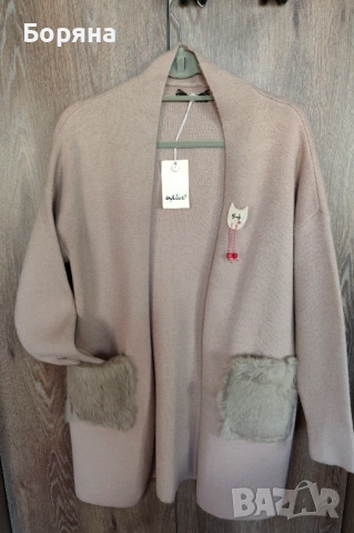 Нова бутикова жилетка камел с косъм от заек с брошка, снимка 5 - Жилетки - 43242542