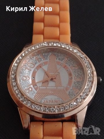 ФЕШЪН МОДЕЛ ДАМСКИ ЧАСОВНИК JAPANO с КРИСТАЛИ СВАРОВСКИ СИЛИКОНОВА КАИШКА 33359 , снимка 2 - Дамски - 38690122
