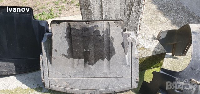 Предпазна кора под мотора за бмв е46 кора под двигател bmw e46 , снимка 2 - Части - 41427240