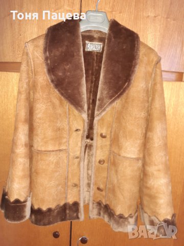 Кокетно кожено палто, снимка 2 - Палта, манта - 34762135