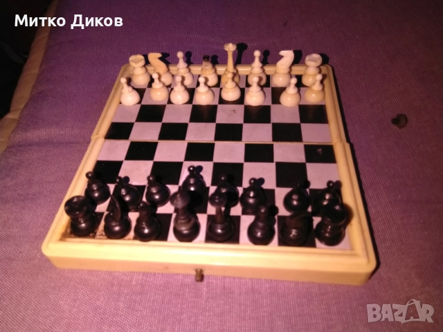Магнитен шах малък 65х130 мм затворен, снимка 3 - Шах и табла - 52904448