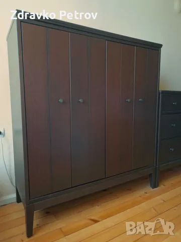 Шкаф със сгъваеми врати IKEA Idanäs 121x135 и скрин с 6 шкафчета 162х95, снимка 5 - Шкафове - 56145347
