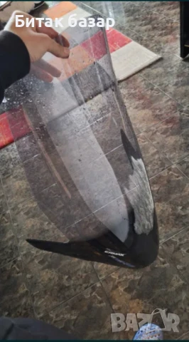 Продавам френска слюда за Honda Pcx от 2019-та до 2024-та включително.