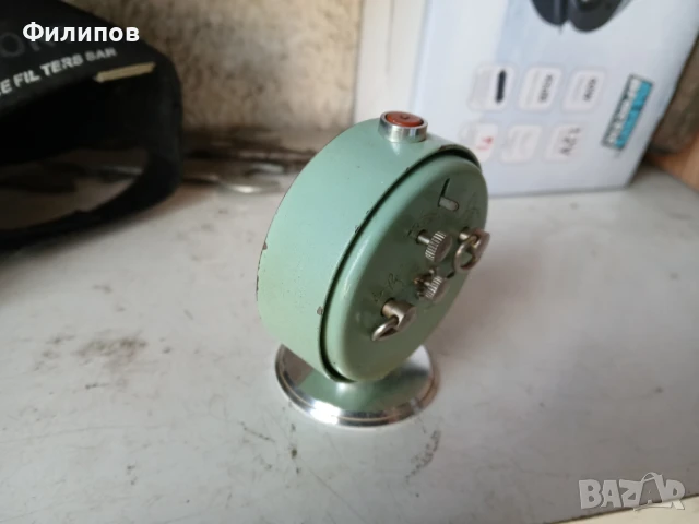 "слава" руски механичен будилник- профилактиран, работи, снимка 2 - Други - 51183116