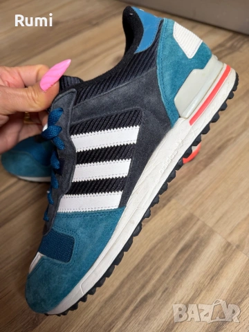 Оригинални класически маратонки Adidas Originals ZX 700 ! 43 н, снимка 2 - Кецове - 51253571