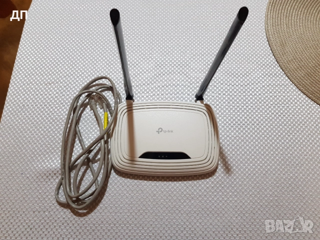 Рутер TP-Link TL-WR841N, снимка 3 - Рутери - 52852267
