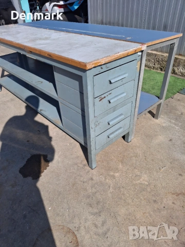 Метални маси за инструменти  2 бр , снимка 2 - Други инструменти - 53821786