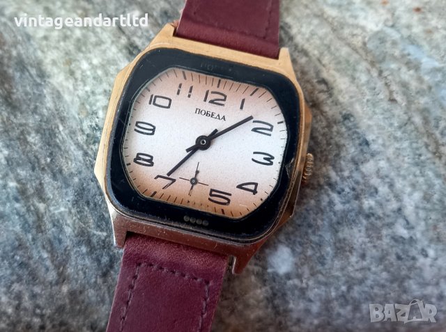 Колекционерски часовник Победа, рядък модел, позлатен, снимка 2 - Антикварни и старинни предмети - 41601168