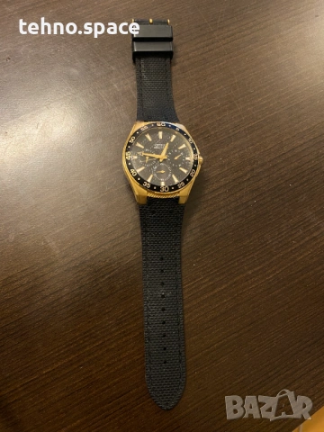 Часвоник Guess 