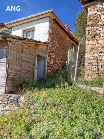 Продава къща в Родопите , снимка 3 - Къщи - 48047440