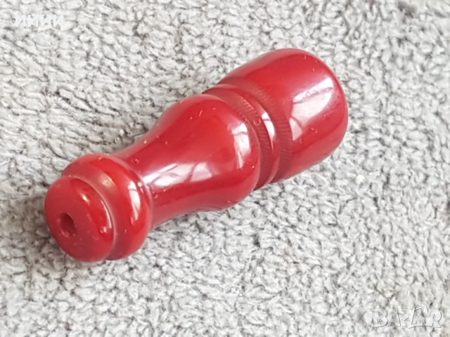 Имам поп червен кехлибар от броеница, снимка 2 - Антикварни и старинни предмети - 53174640