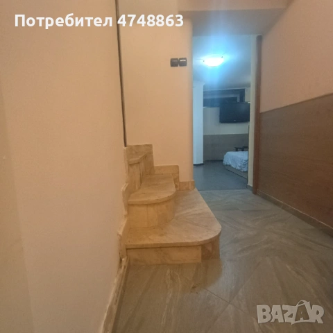 Едностаен под наем