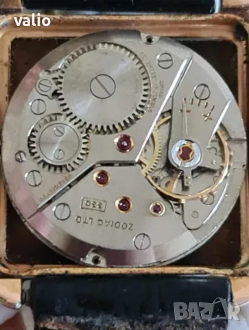 Продавам два швейцарски ръчни часовника, снимка 8 - Мъжки - 48042835