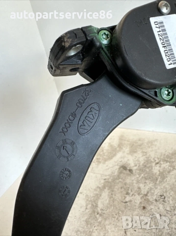 Педал на газта за KIA Carnival 2.9 CRDi (2006–2012) 32700-4DXXX, снимка 3 - Части - 53191875