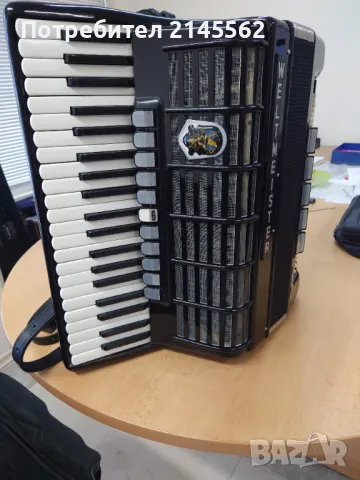 АКОРДЕОН  Weltmeister KANTUS IV, снимка 2 - Акордеони - 48280787