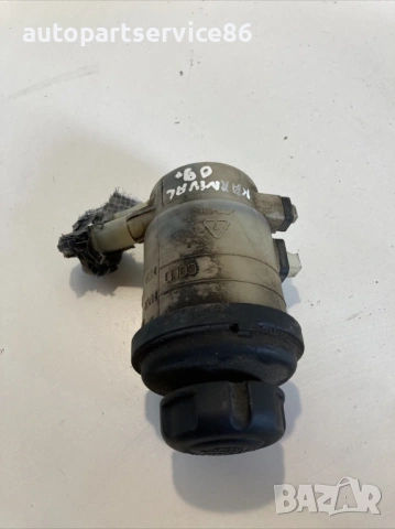 Резервоар за хидравлична течност на сервоуправлението за KIA Carnival 2.9 CRDi (2006–2012) 57150-4D1