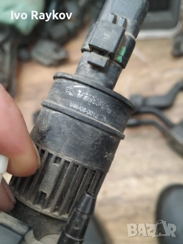 Помпа за чистачки V46080012 , Renault Kangoo , снимка 5 - Части - 53110011