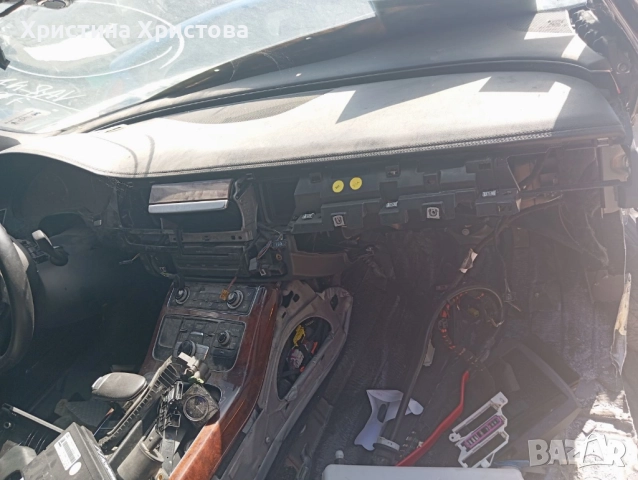 Табло Ауди А8, снимка 2 - Части - 51831770