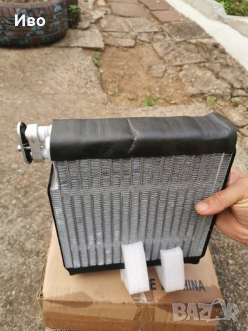 Радиатор климатик Мазда сх7 , снимка 4 - Части - 41482394