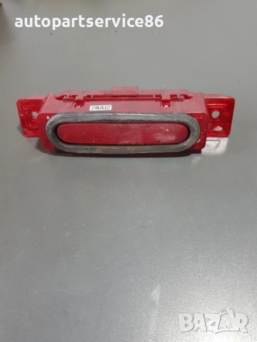 Трета стоп лампа за Mazda 626 (2001) 286-61825